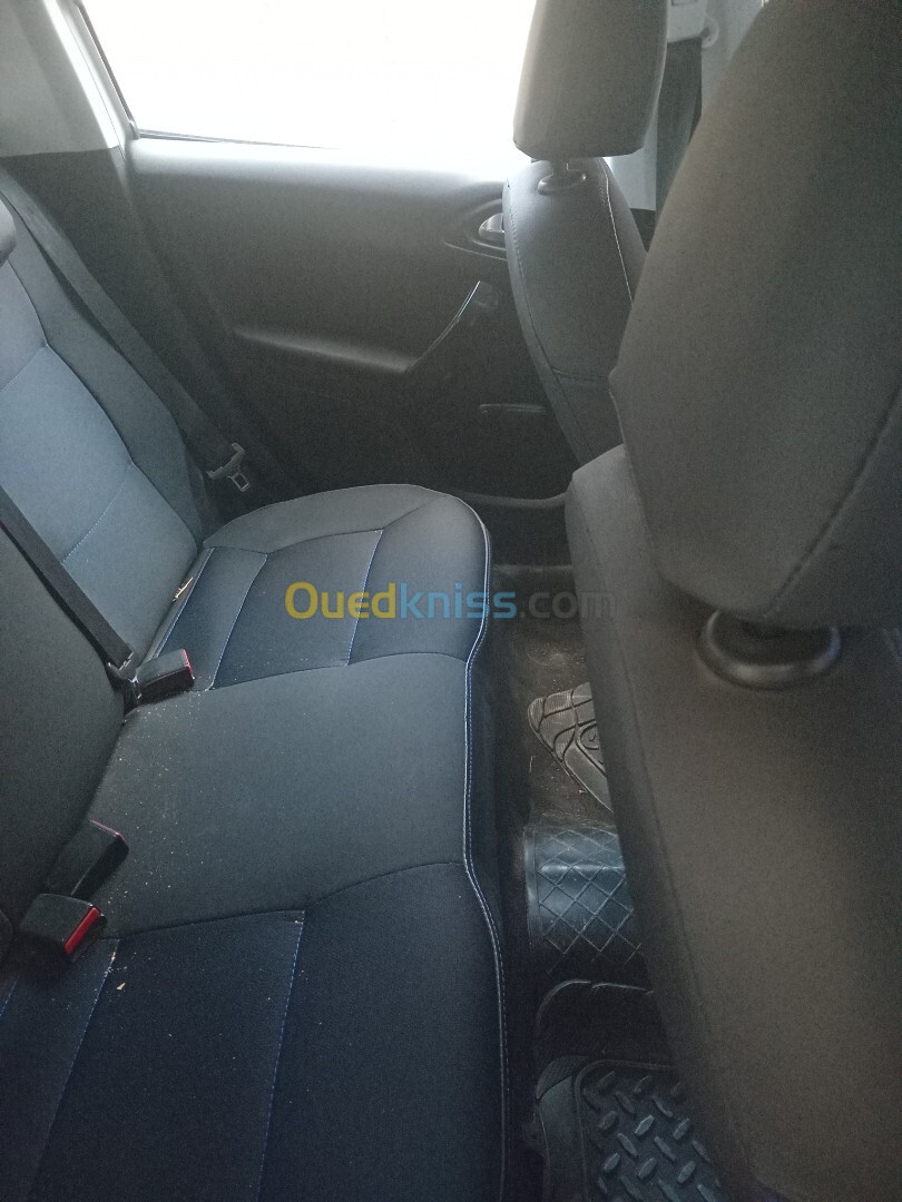 Peugeot 208 2013 Access