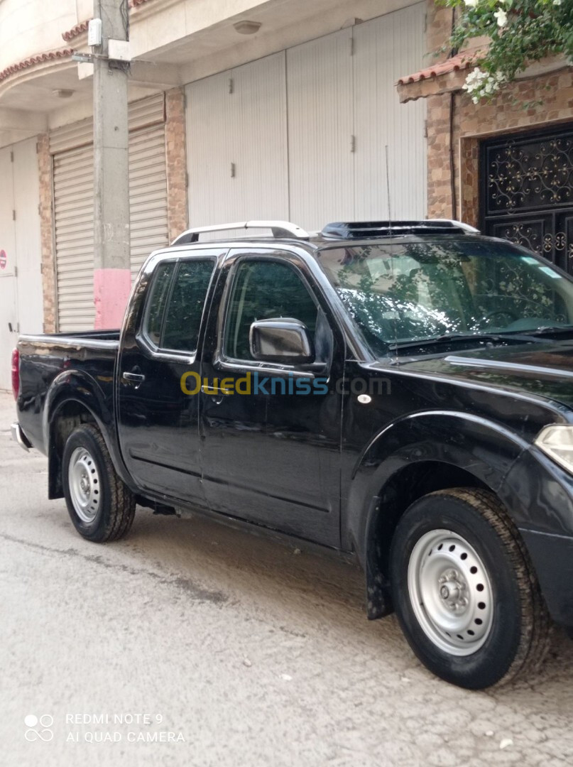 Nissan Navara 2015 Double Cabine 