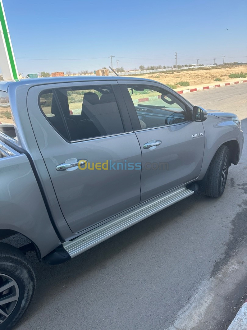 Toyota Hilux 2019 LEGEND DC 4x4 Pack Luxe