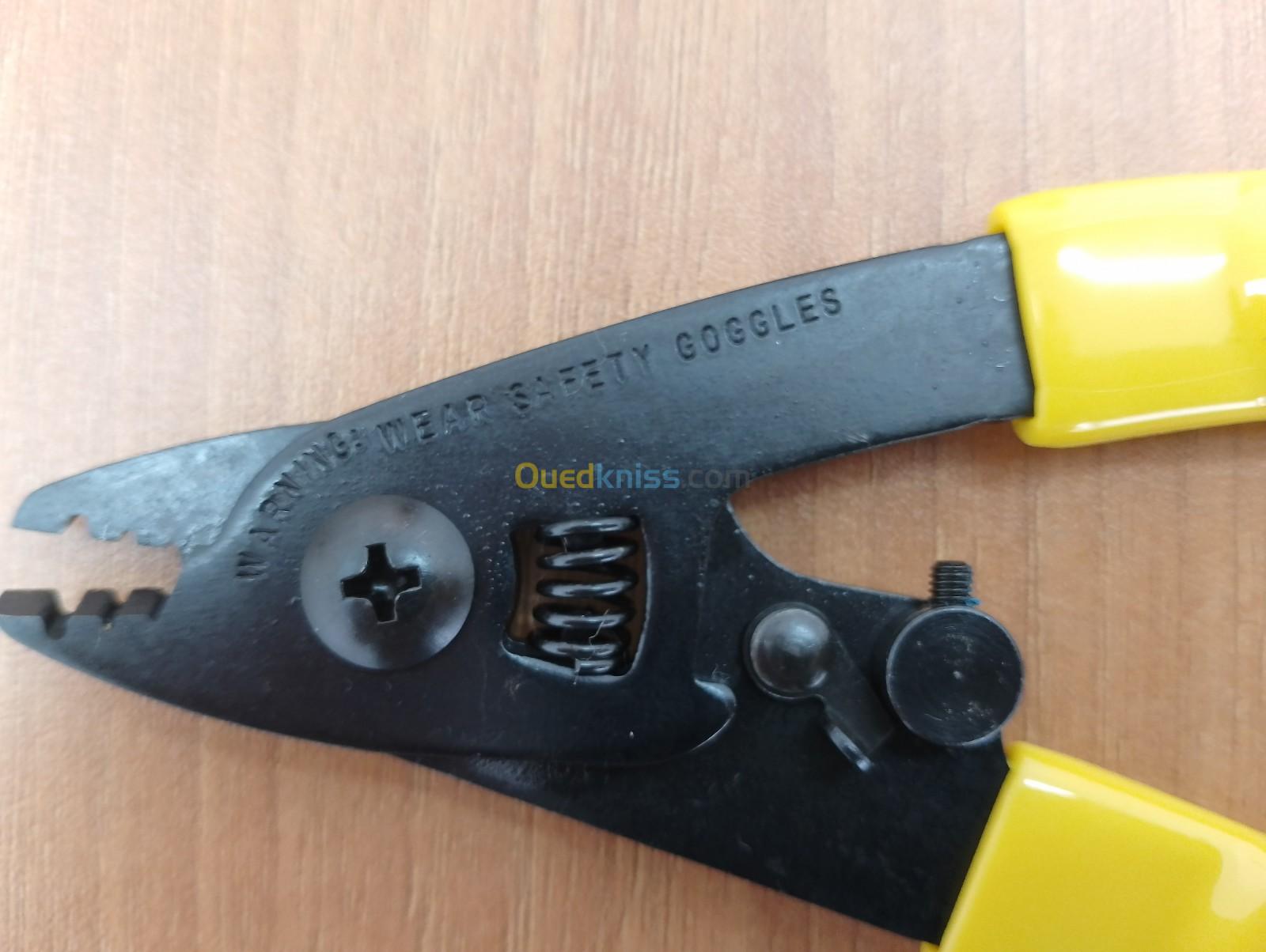 Pince a dénuder fibre optique fibreoptic stripper C FS-3