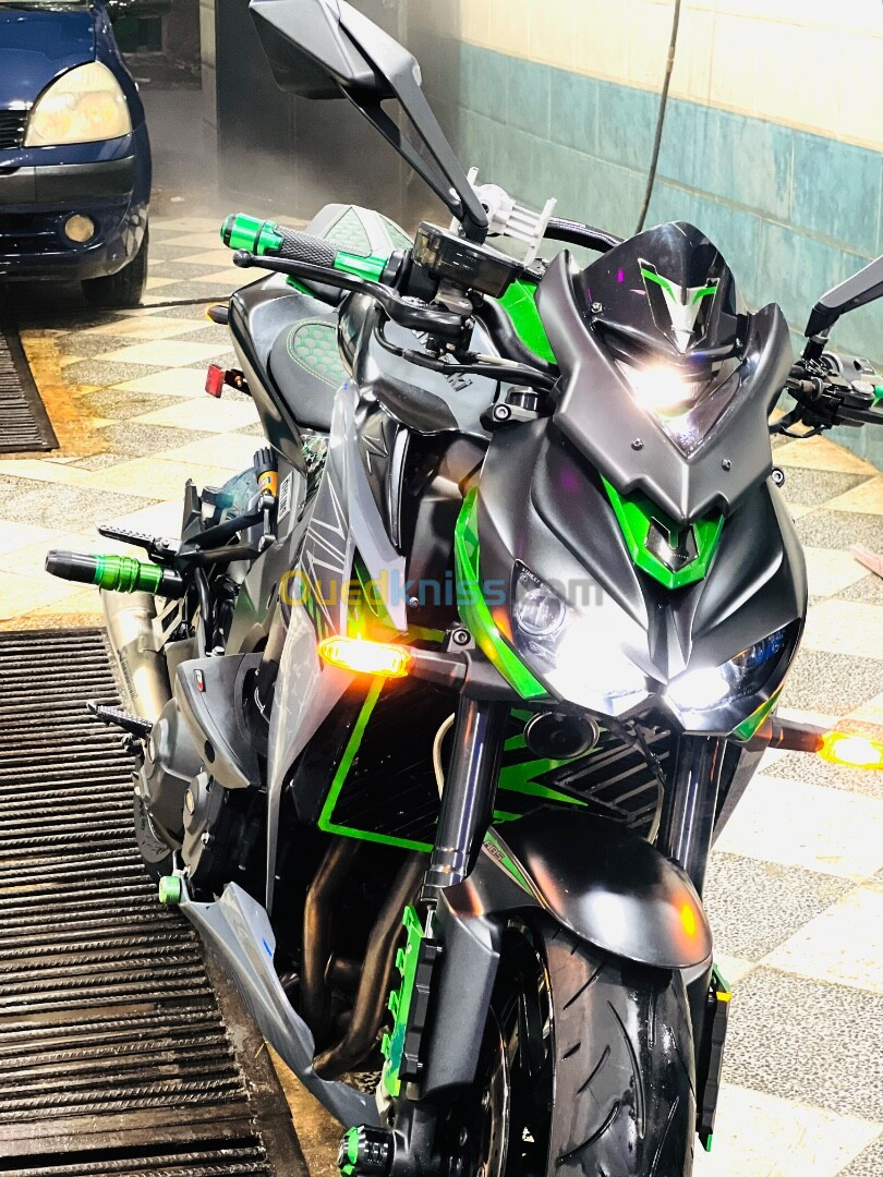 Kawasski z1000 Z1000 Edson R 2020