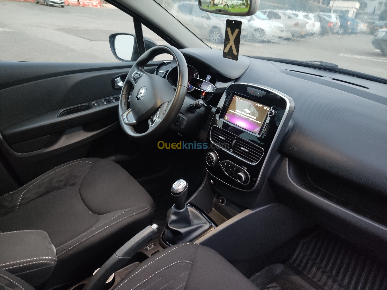 Renault Clio 4 2019 Limited 2