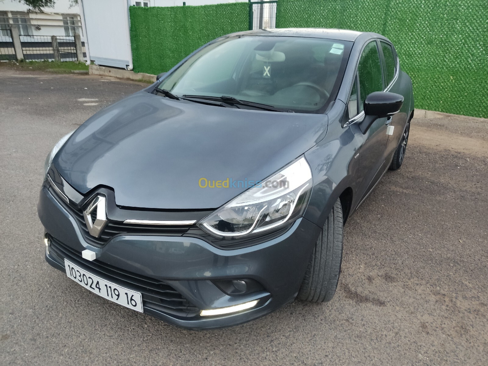 Renault Clio 4 2019 Limited 2