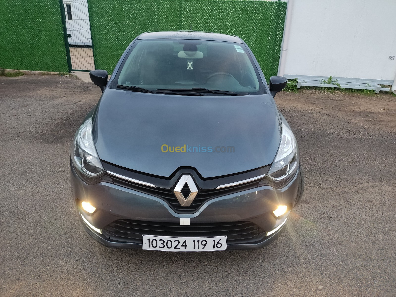 Renault Clio 4 2019 Limited 2