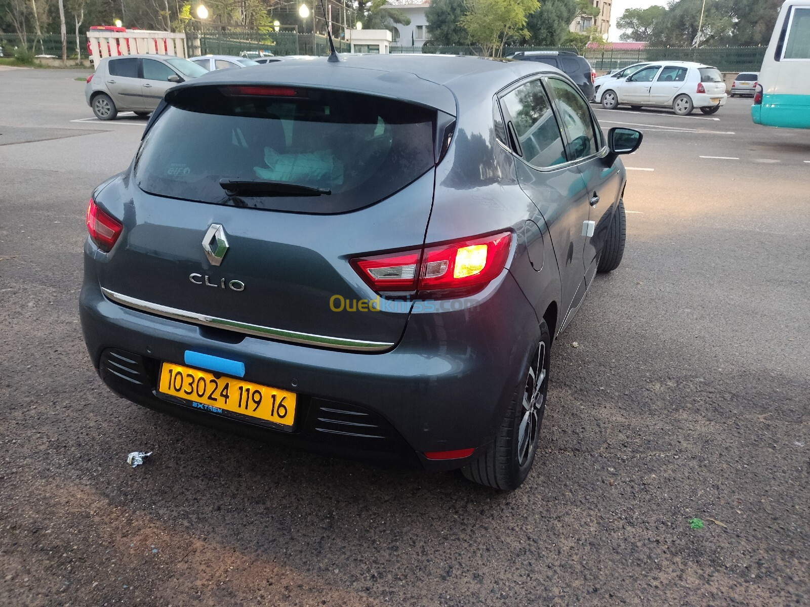 Renault Clio 4 2019 Limited 2