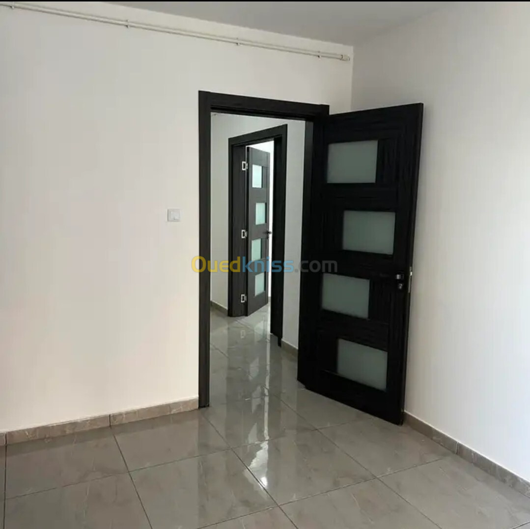 Vente Appartement F2 Alger Bordj el kiffan