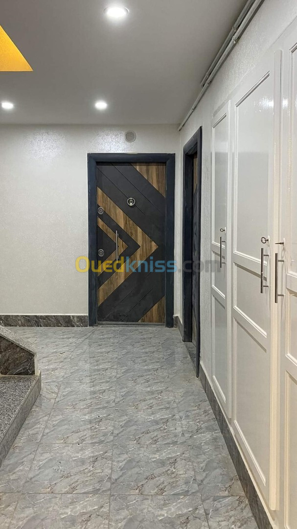 Vente Appartement F2 Alger Bordj el kiffan