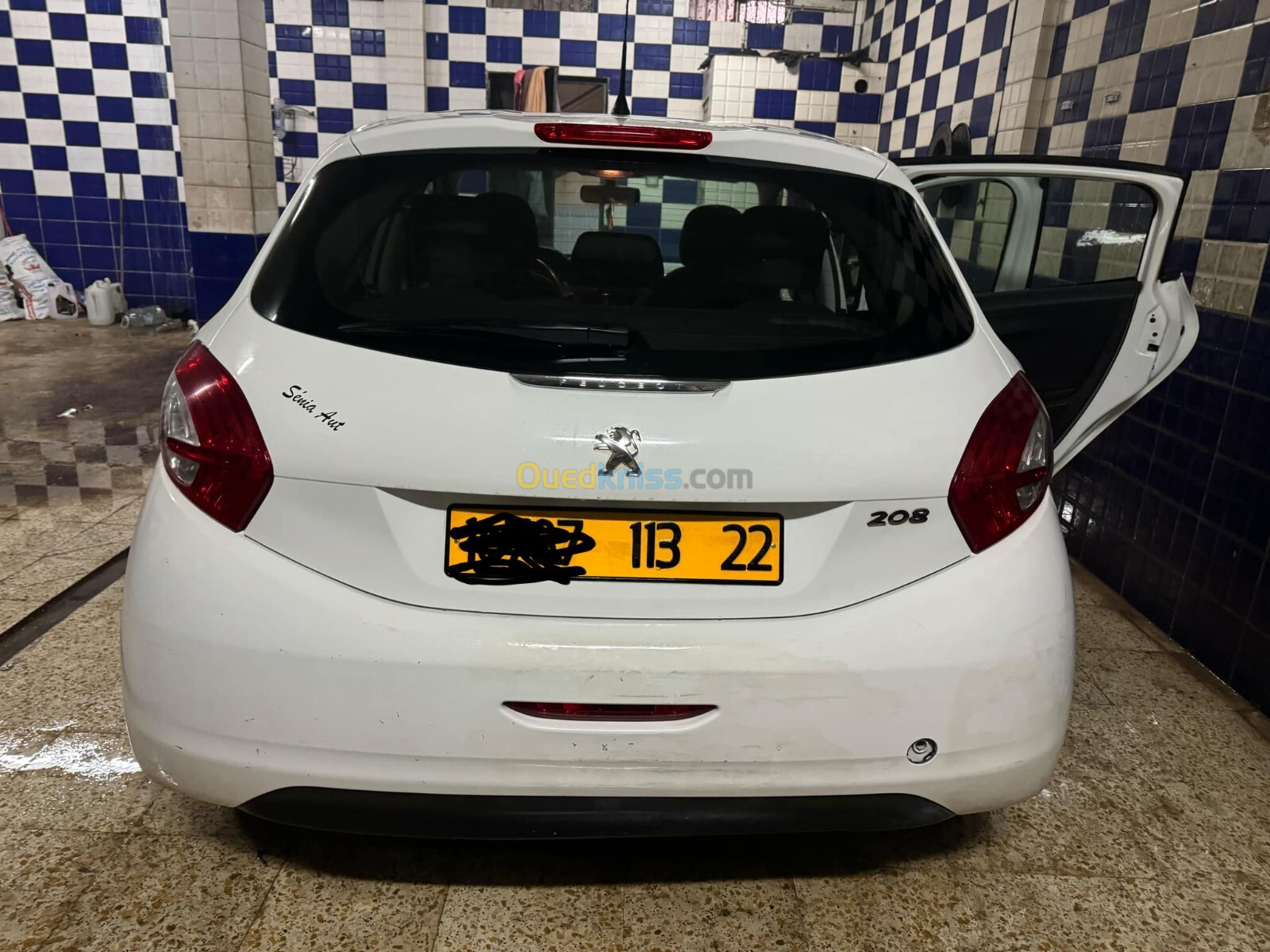 Peugeot 208 2013 