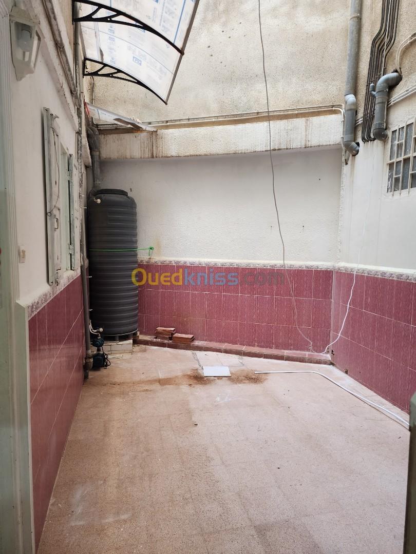 Location Niveau De Villa F3 Alger Bologhine