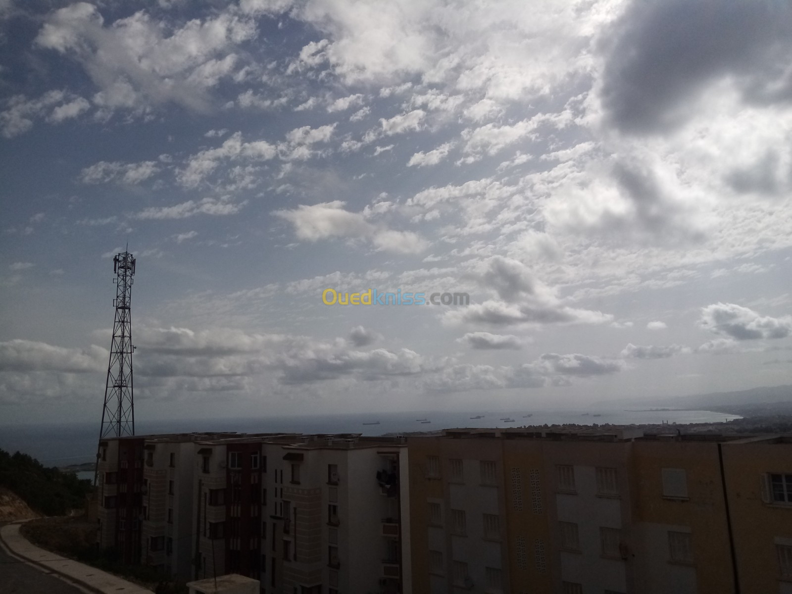 Location Appartement F4 Jijel Jijel