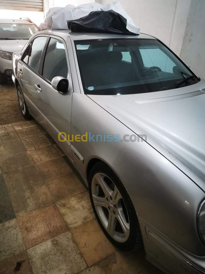 Mercedes Classe E 2001 Classe E