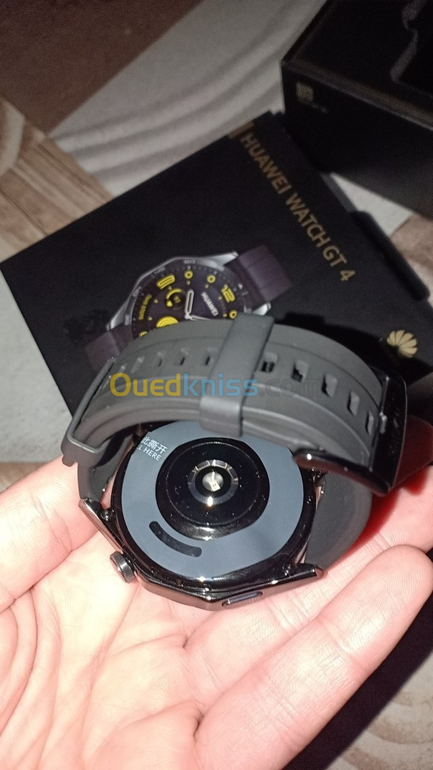 Huawei smart watch GT 4