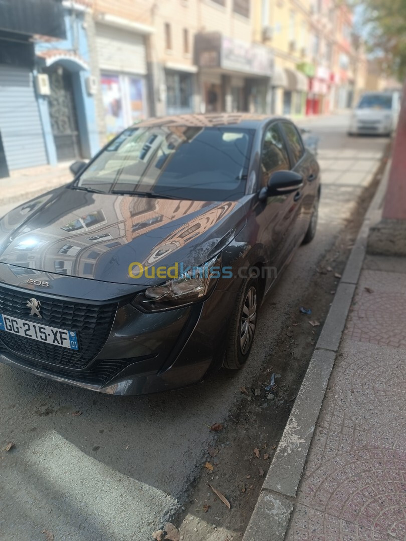 Peugeot 208 2022 Active Facelift