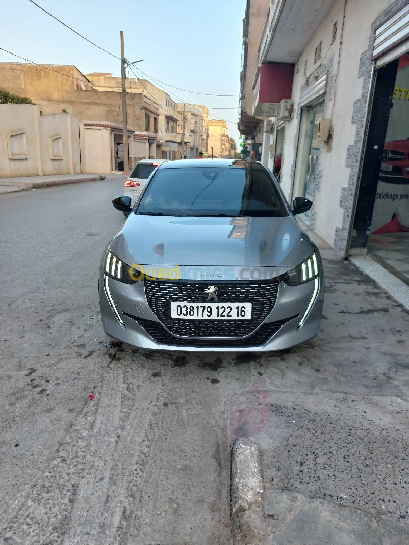 Peugeot 208 2022 Gt