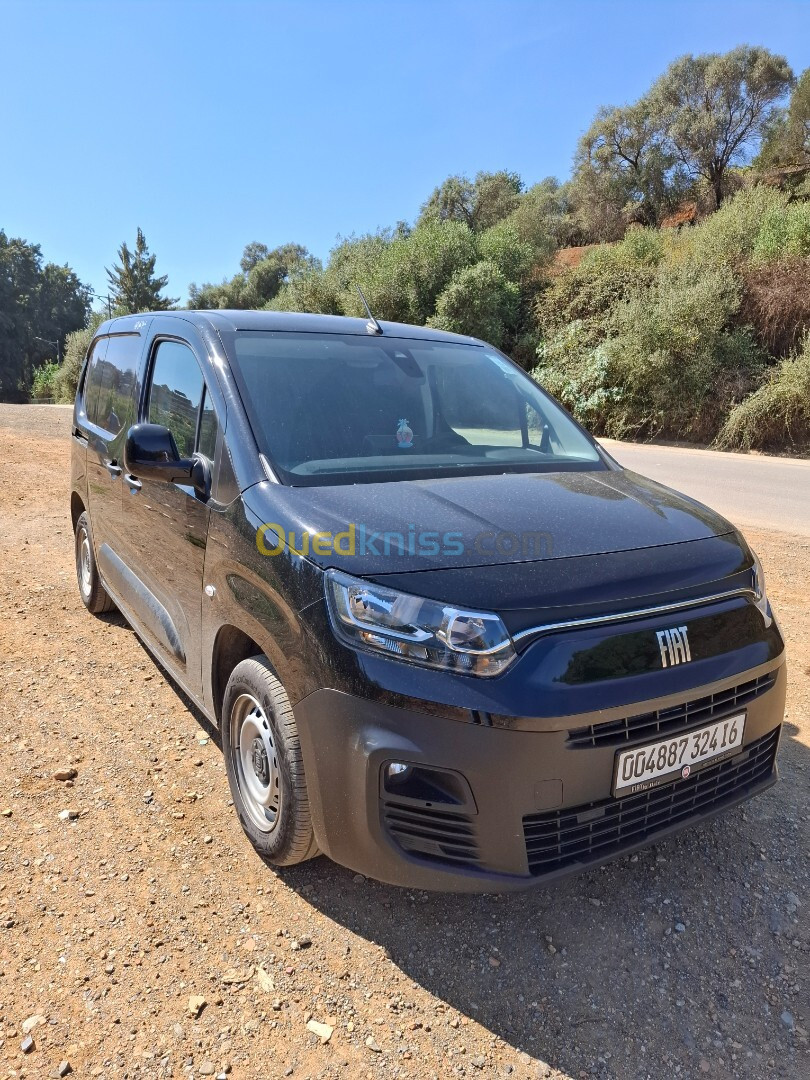 Fiat Doblo 2024 Italien