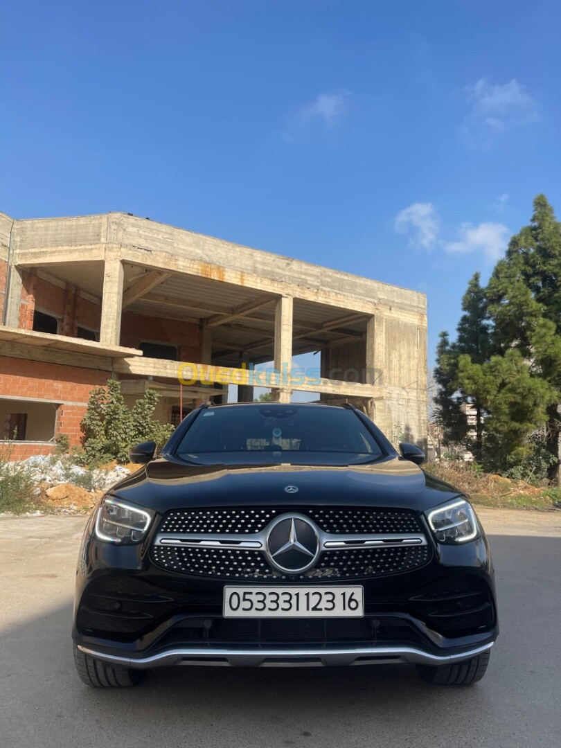 Mercedes GLC 300 d 2023 Amg line