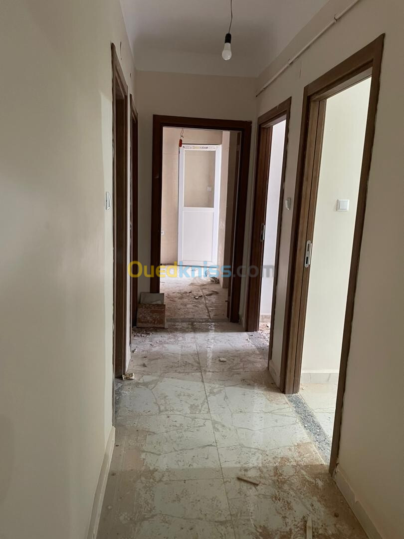 Vente Appartement F3 Blida Soumaa