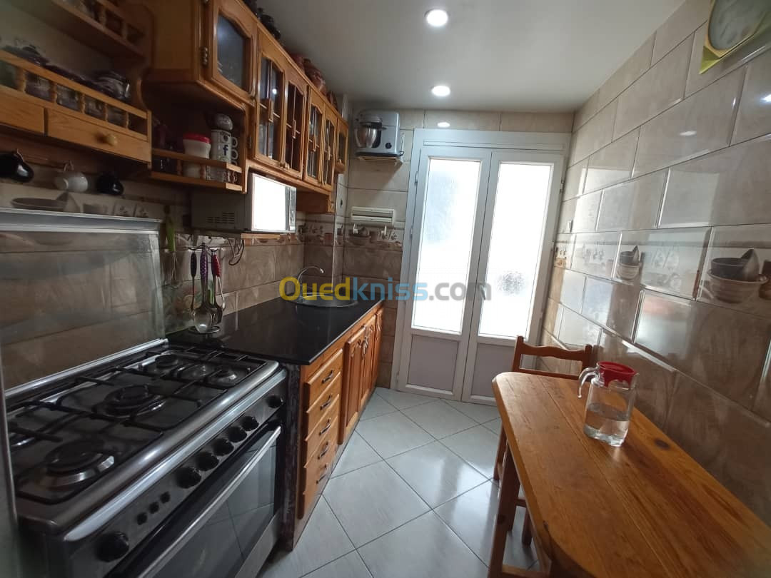 Vente Appartement F4 Tizi Ouzou Tigzirt