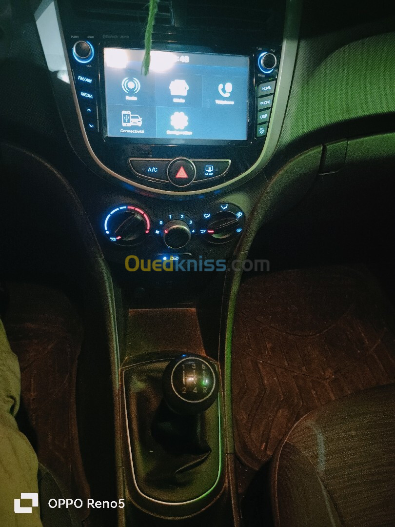 Hyundai Accent RB  5 portes 2018 Préstige