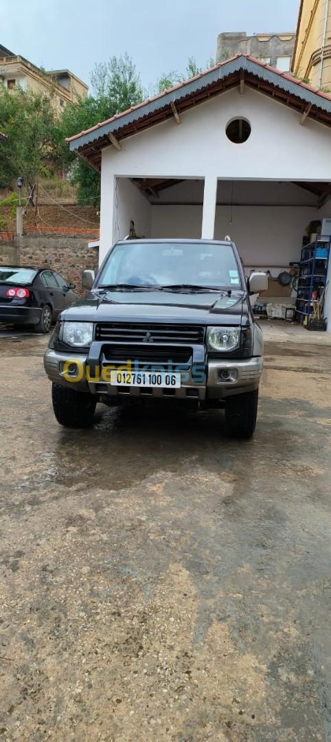 Mitsubishi Pajero Court 2000 Pajero Court