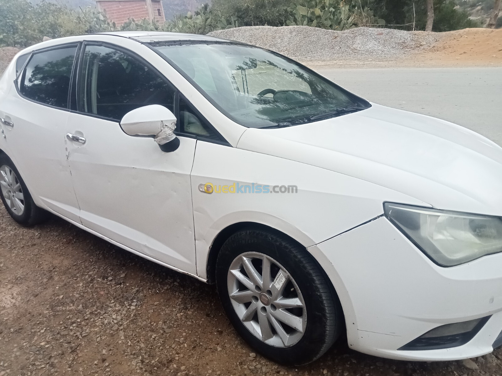 Seat Ibiza 2012 Fully +Toit ouvrant