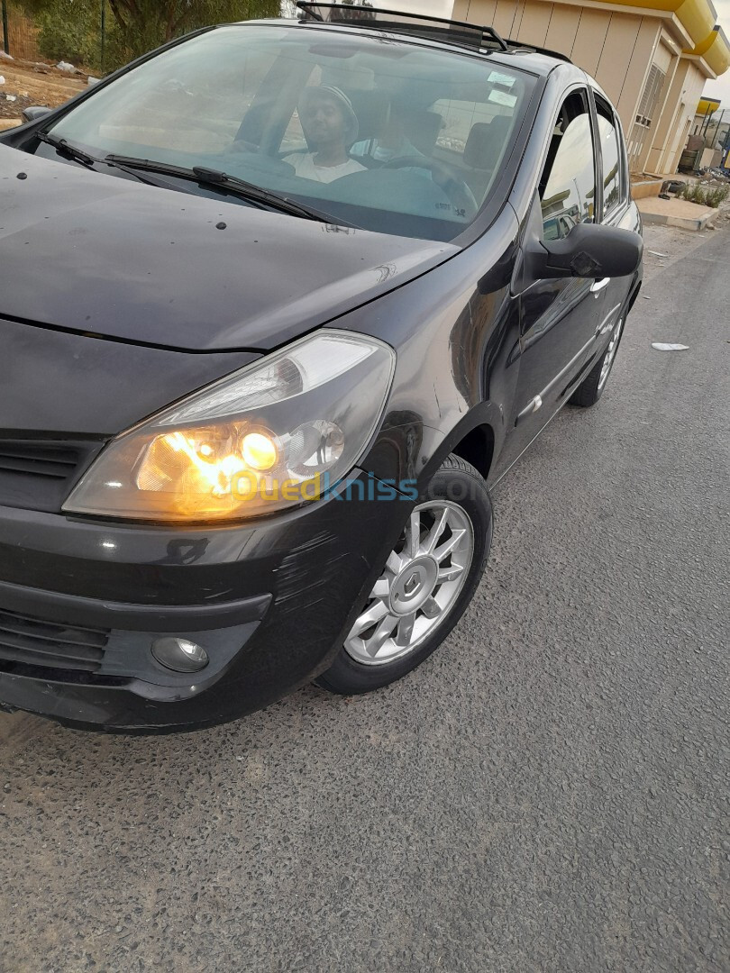 Renault Clio 3 2009 Exception