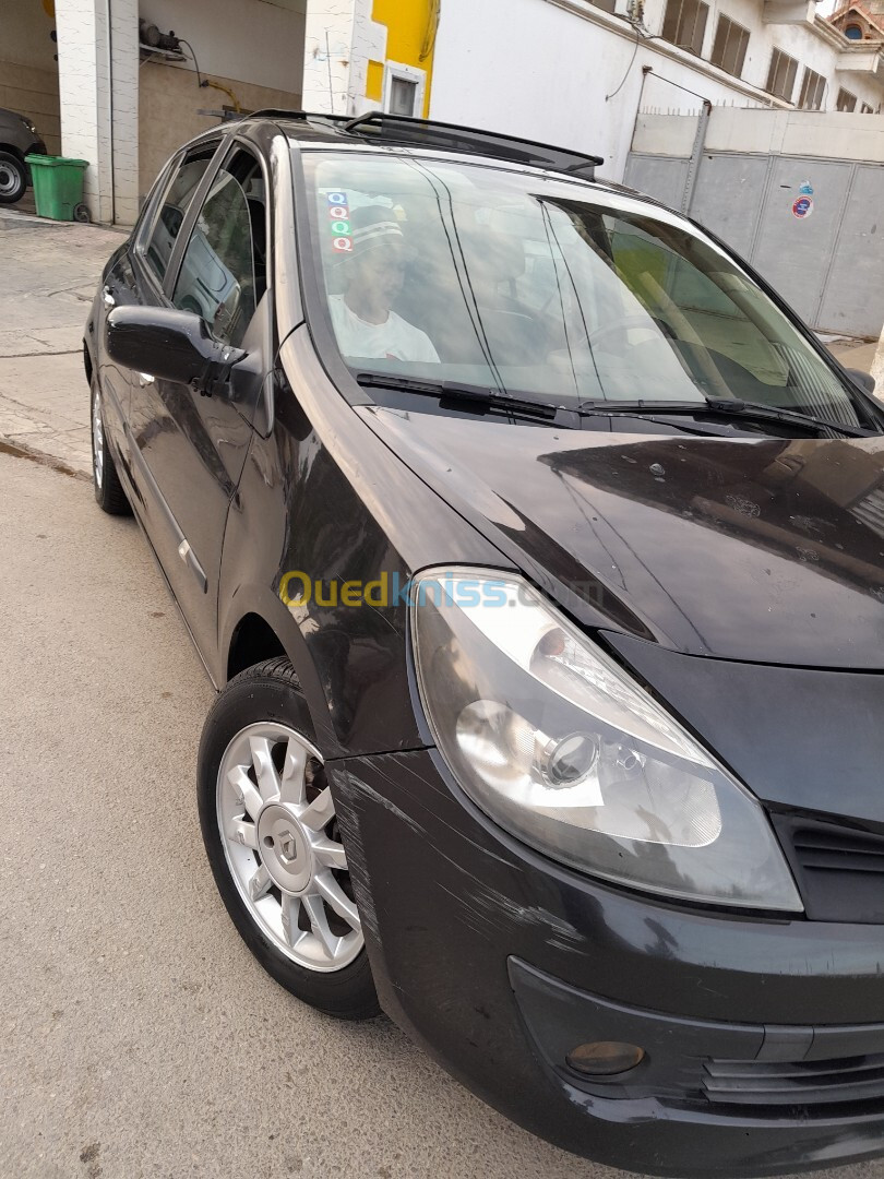 Renault Clio 3 2009 Exception