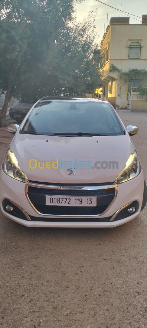 Peugeot 208 2019 Allure Facelift