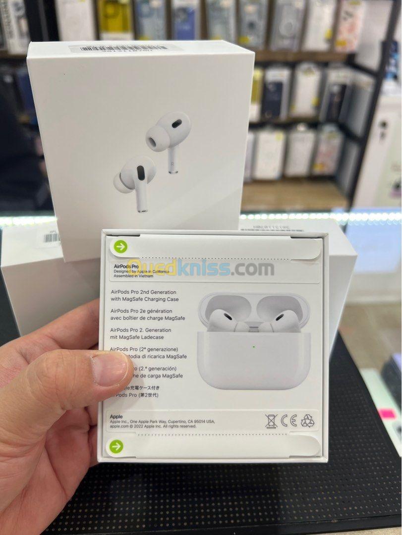 Écouteurs Apple AirPods Pro 2e génération avec Boîtier de charge