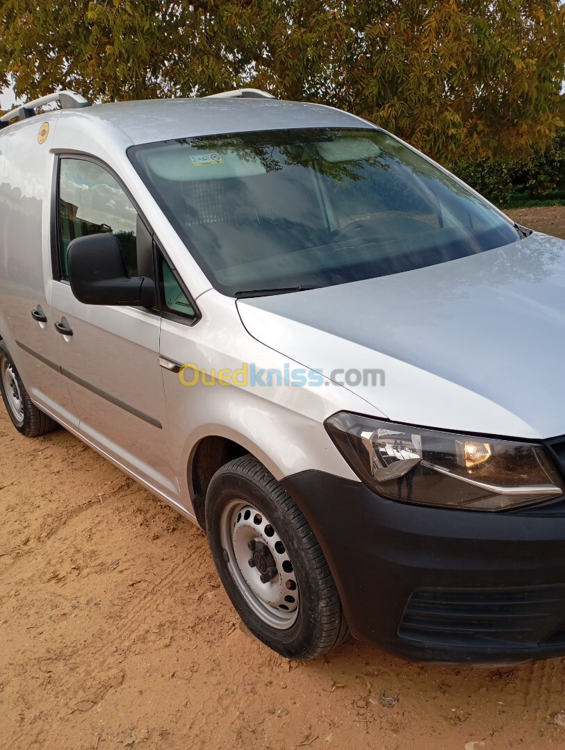 Volkswagen Caddy 2018 Fourgon