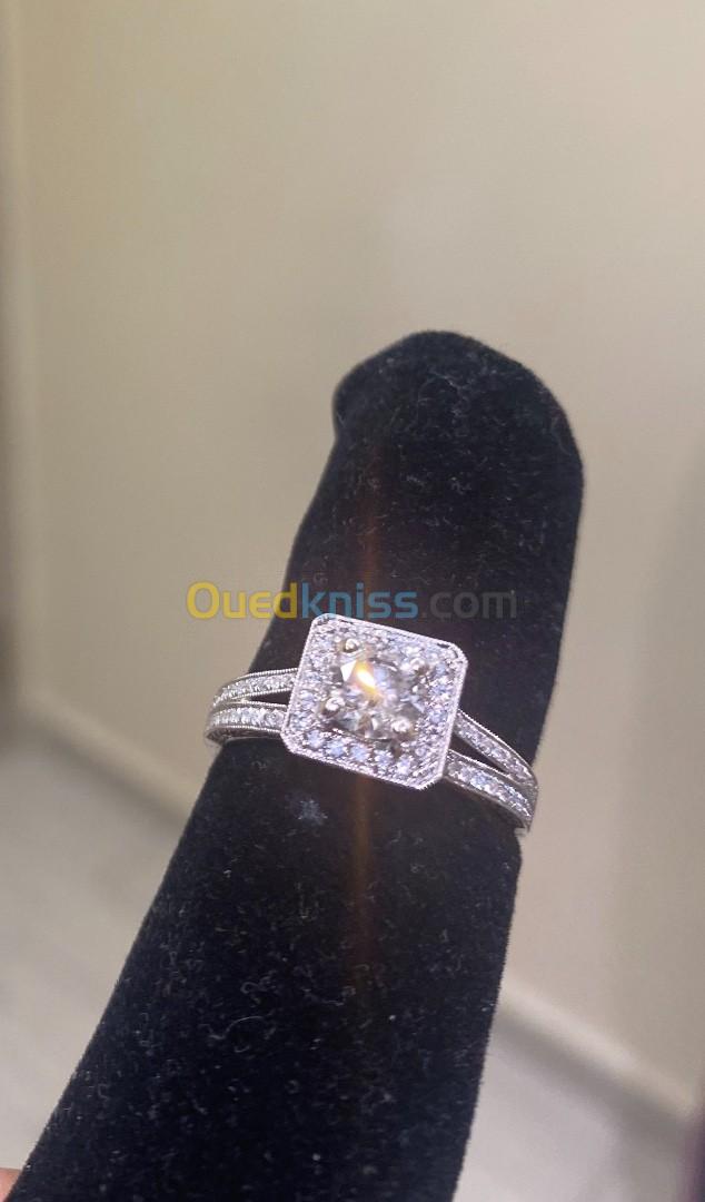 Bague en Diamond on or blanc 