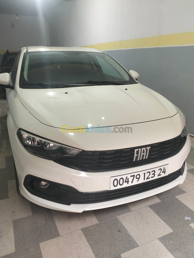 Fiat Tipo city+ 2023 City+