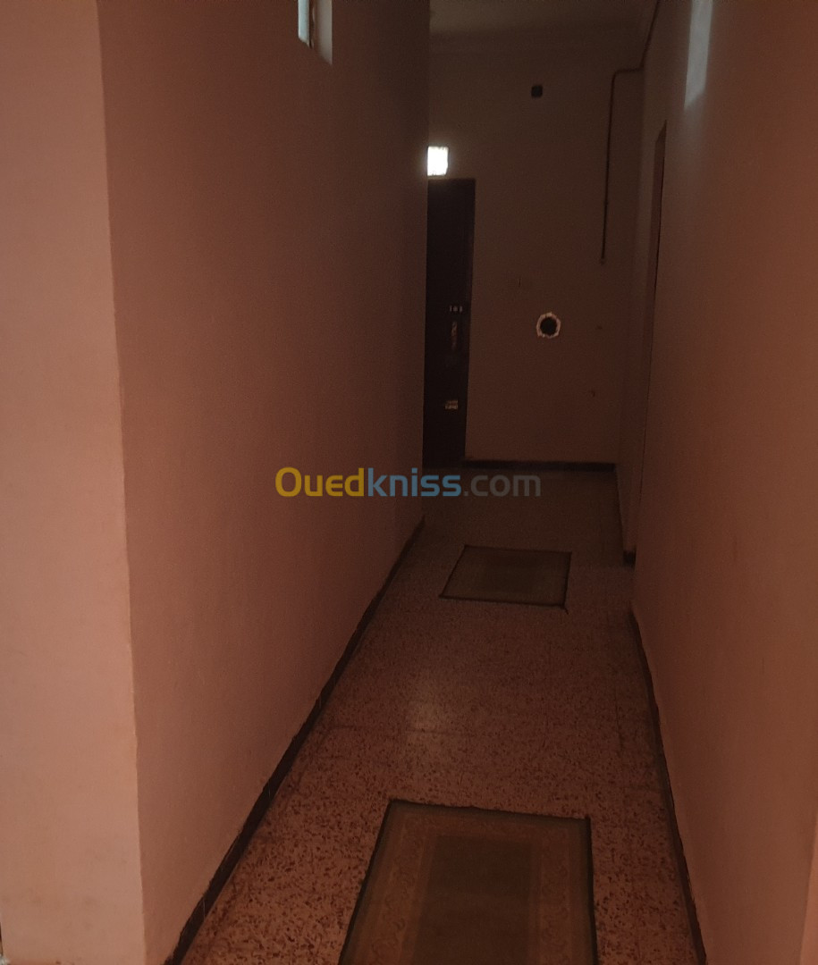 Location Appartement F3 Skikda Skikda