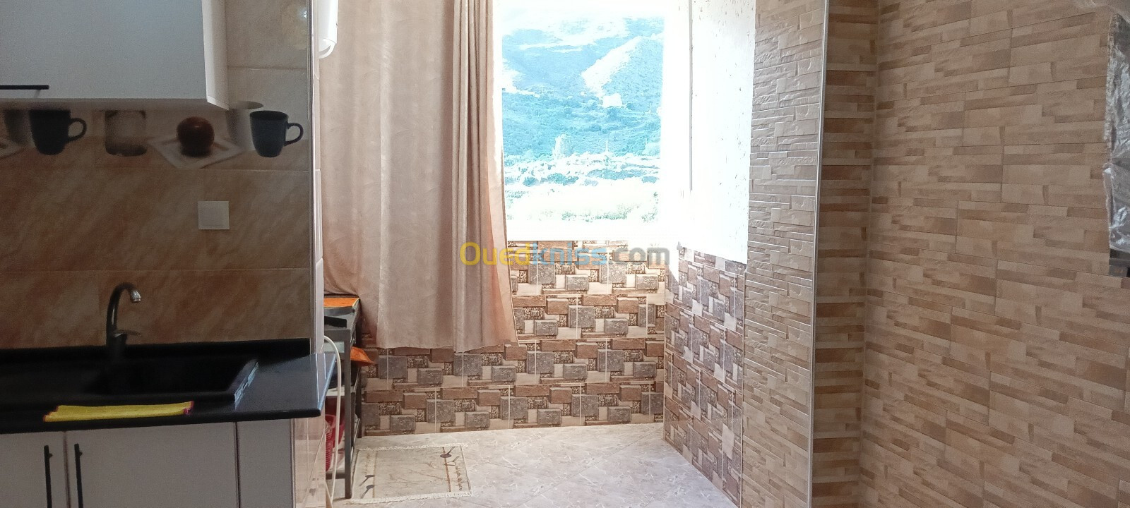 Vente Appartement F3 Tizi Ouzou Azeffoun