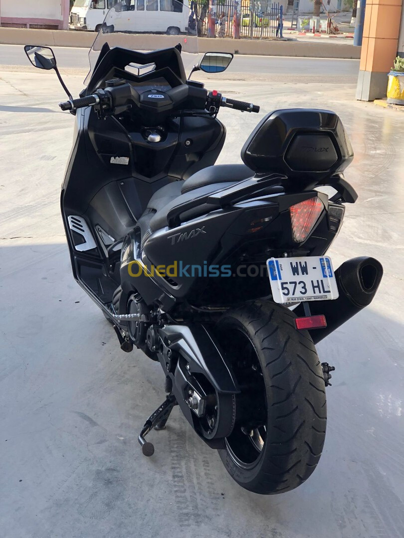 Yamaha T max airon 2016