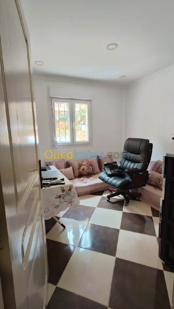 Vente Appartement F03 Tipaza Douaouda