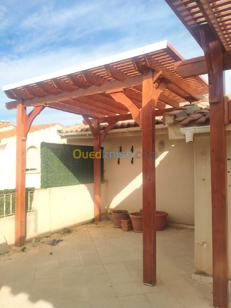 Pergola en bois rouge structur moyenne 