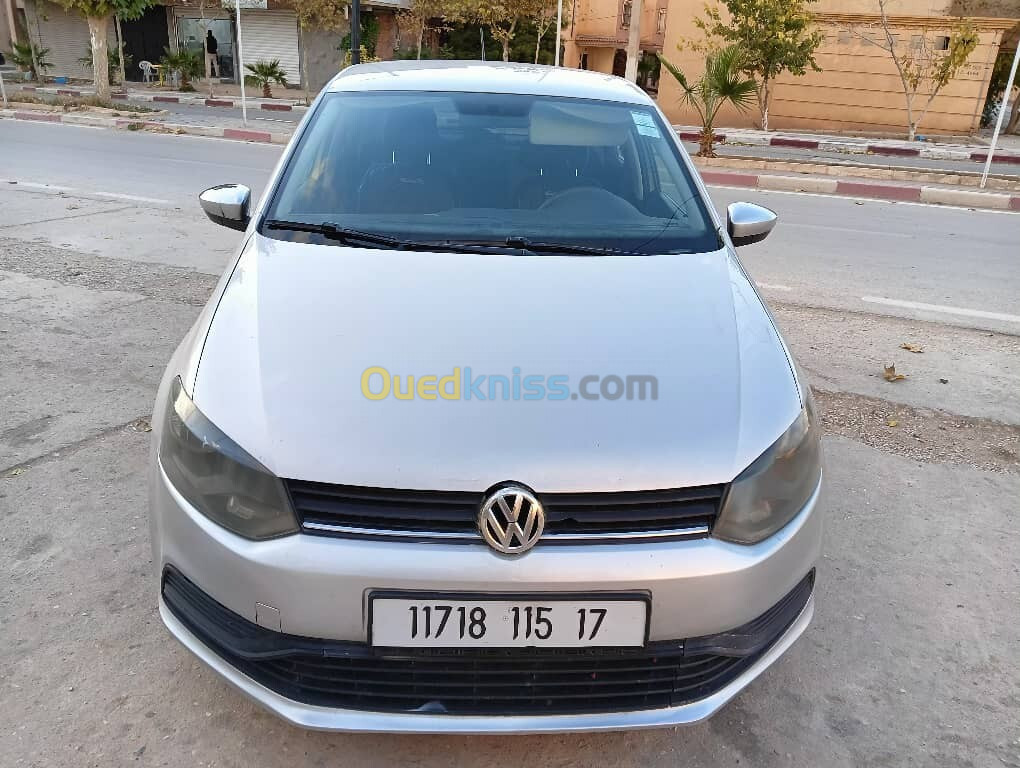 Volkswagen Polo 2015 TrendLine