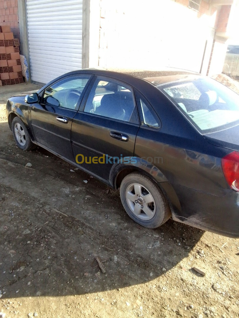 Chevrolet Optra 4 portes 2005 Optra 4 portes