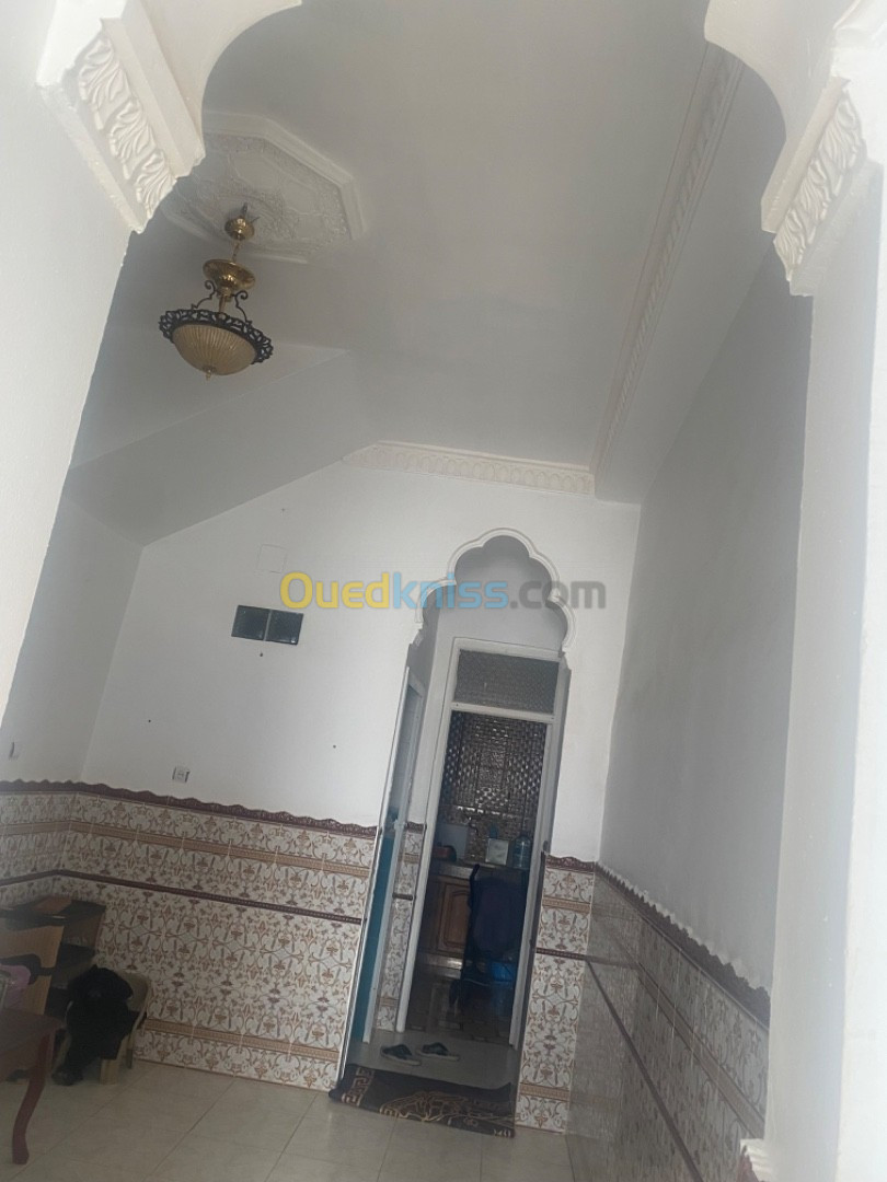 Vente Appartement F5 Aïn Témouchent Beni saf