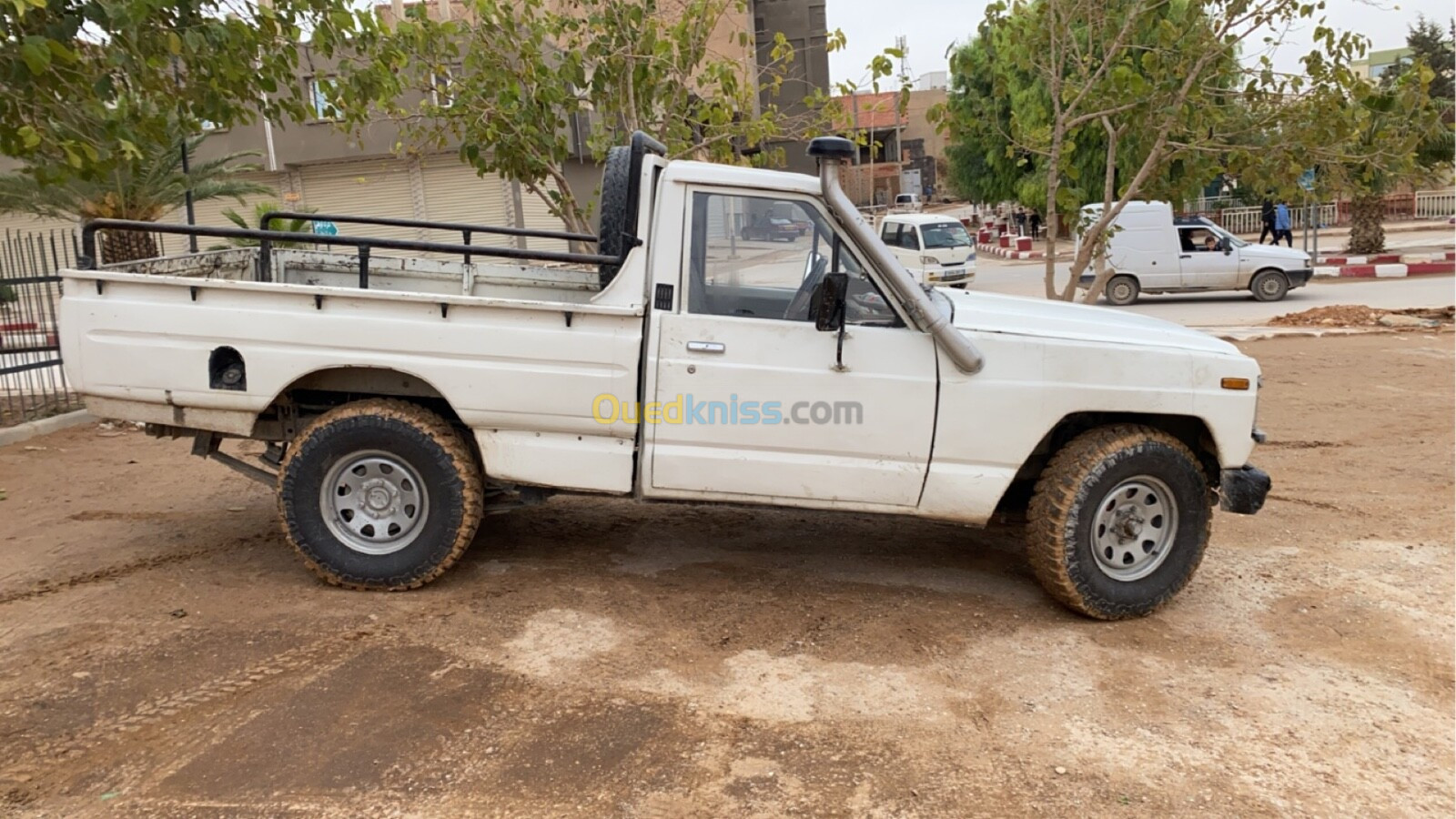 Nissan Patrol 1986 Pickup