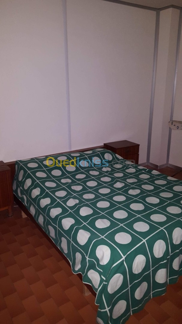 Location vacances Appartement F4 Jijel El aouana