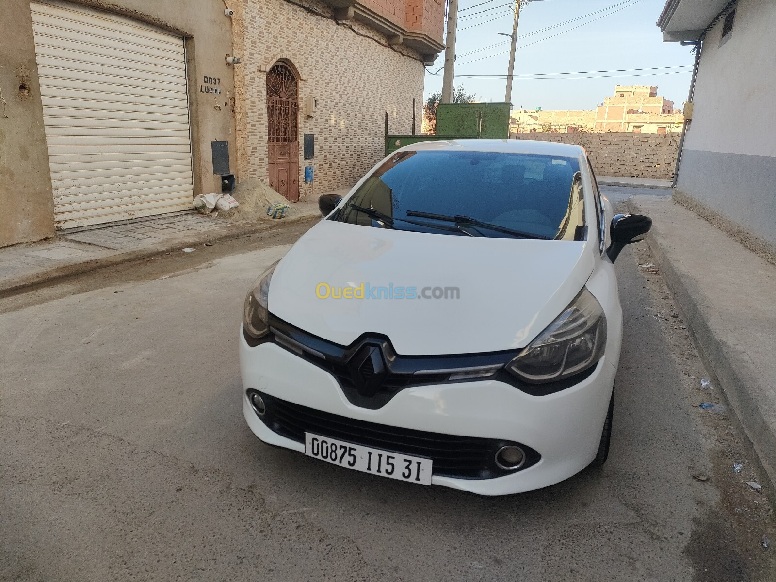 Renault Clio 4 2015 Limited 2