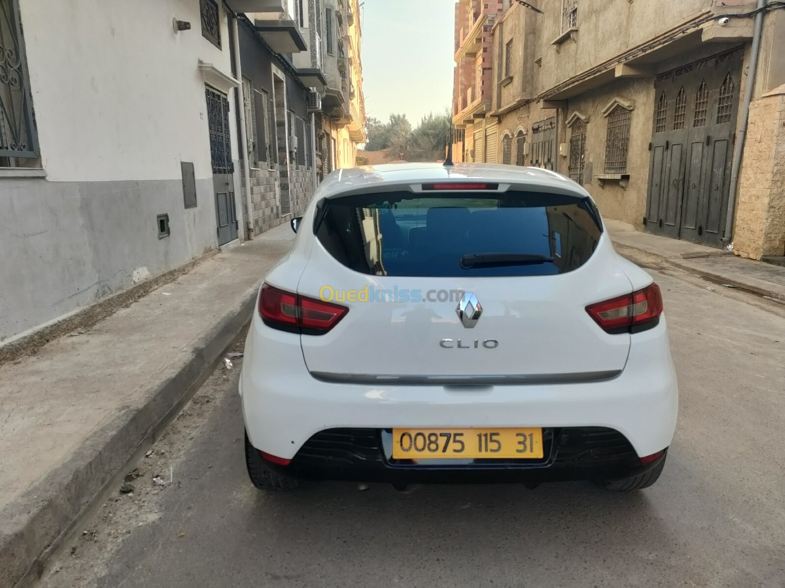 Renault Clio 4 2015 Limited 2