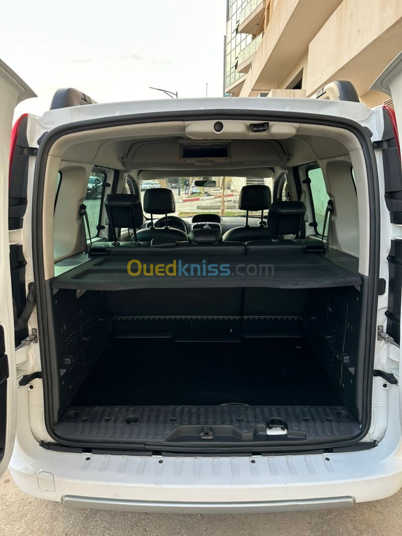 Renault Kangoo 2021 Authentique +