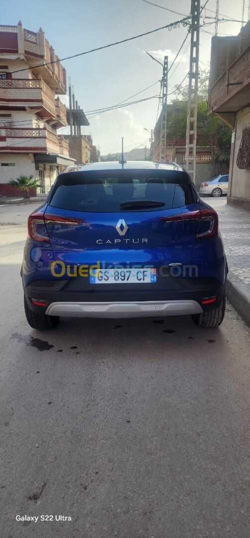 Renault Captur 2023 