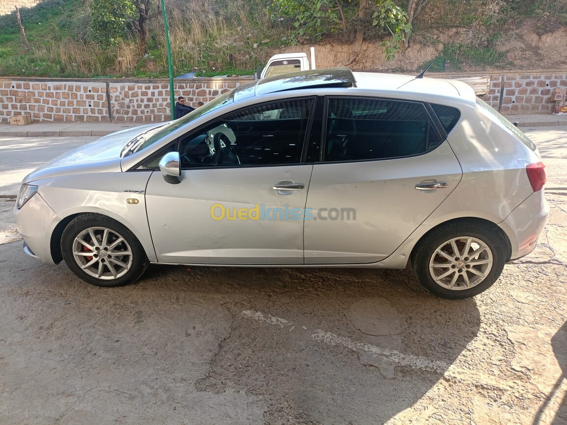 Seat Ibiza 2014 Fully +Toit ouvrant