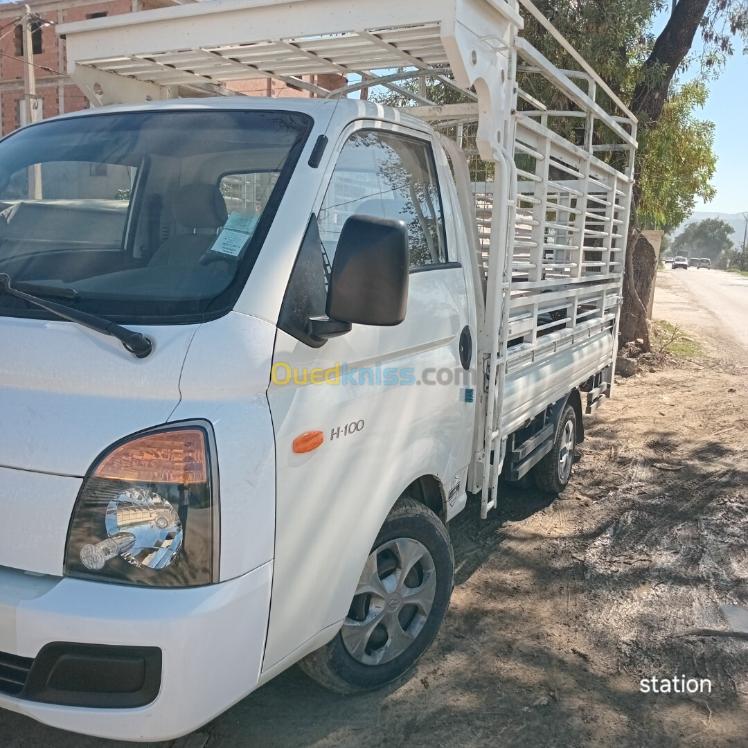 Hyundai H100 2022