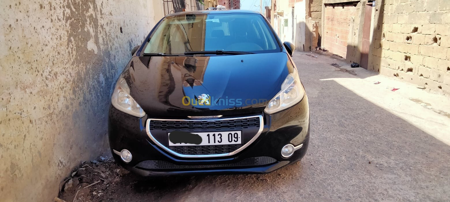 Peugeot 2008 2013 208.activ