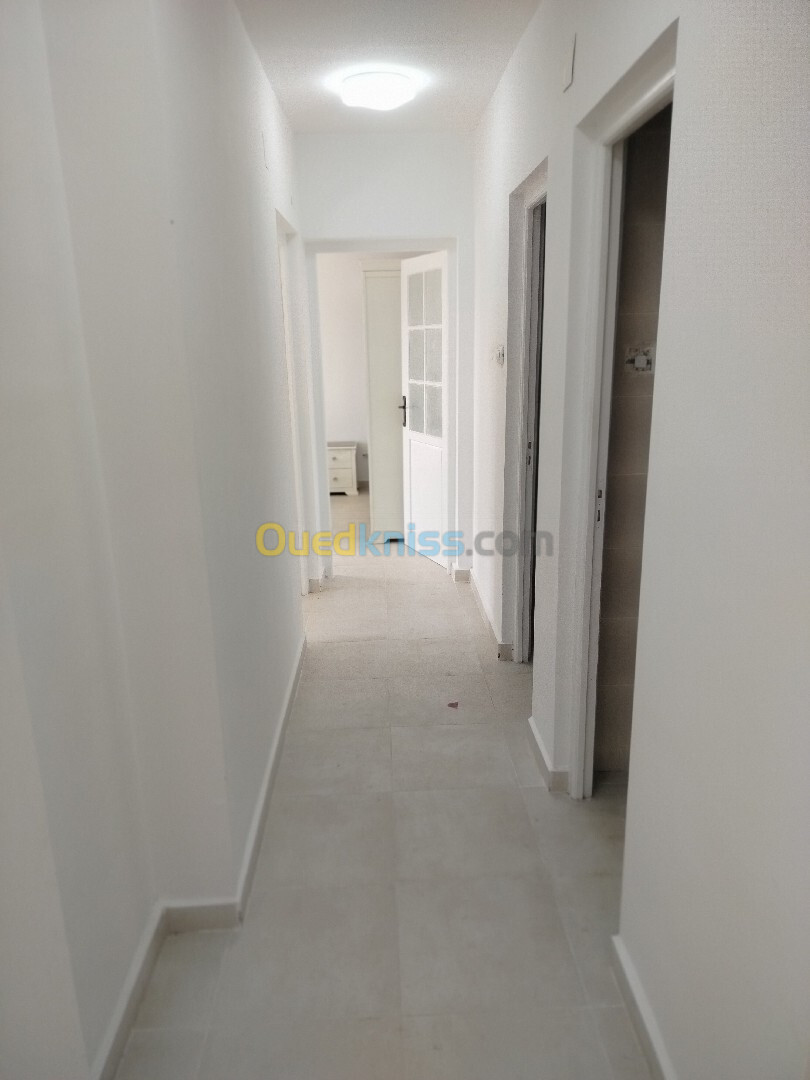 Vente Appartement F3 Alger Ain benian